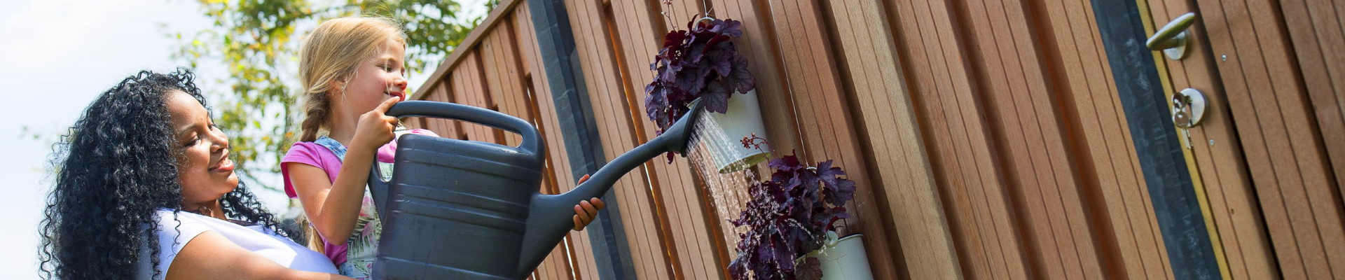 Timmer en van Ark Tuinmaterialen