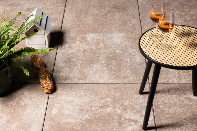 Trippel T 60x60x4 cm Bruin nuance