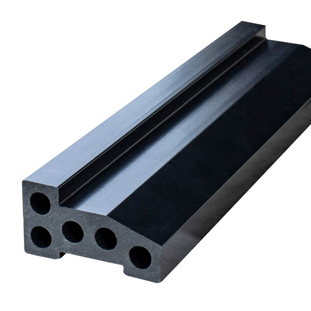 Fundamentbalk composiet