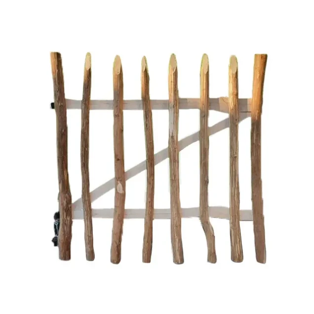 Schapenhek looppoortje, hazelaar, 100x100 cm inclusief beslag en 2 steunpalen