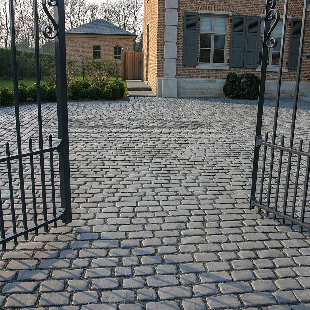 Courtstones Basalt 6 cm