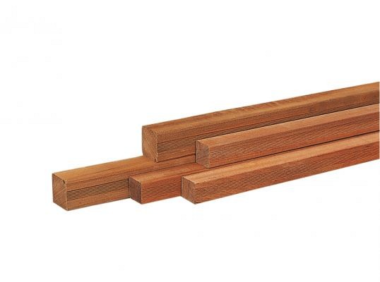 Azobe Hardhouten paal geschaafd met V-groef, gepunt 6.5x6.5x275 cm