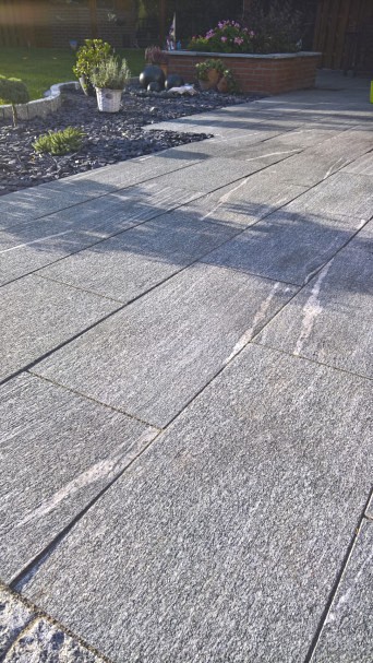 Juparana Piazzo Waterjet Linea 60x60x3 cm