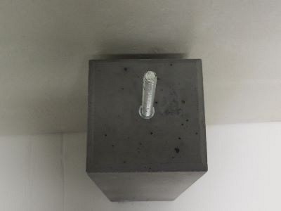 Betonpoer 17x17x58 cm antra, met facet (15x15), cpl.